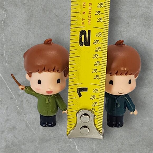 Harry Potter Wizarding World Micro Magical Moments Fred & George Twins Figures - Picture 5 of 5